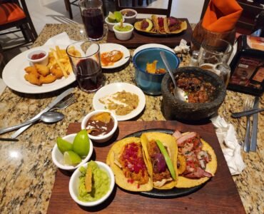 El Secreto del Sabor: Cómo Comer como un Local en tus Próximos Viajes