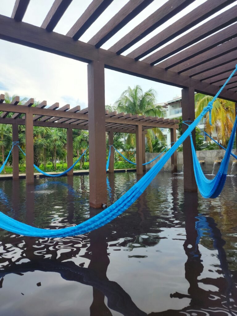 Mareazul Plungepool Homely